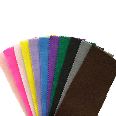 Bidh factaraidh Huizhou a’ dèanamh clò-bhualadh dath snàthaid le clò-bhualadh neo-fhighte