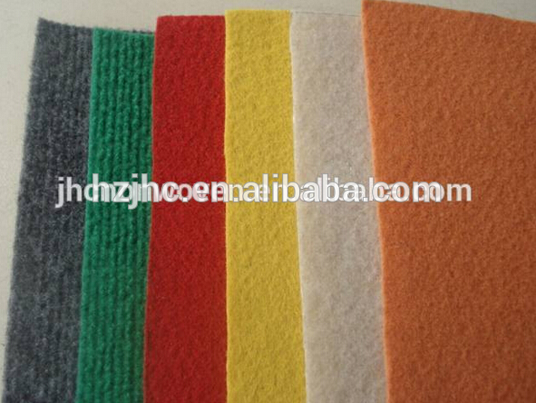 Polüesterist tavalised välistingimustes kasutatavad jõusaalimatid