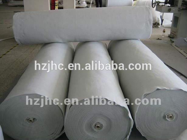 I-felt ye-polyester engalukwanga ethintela umlilo