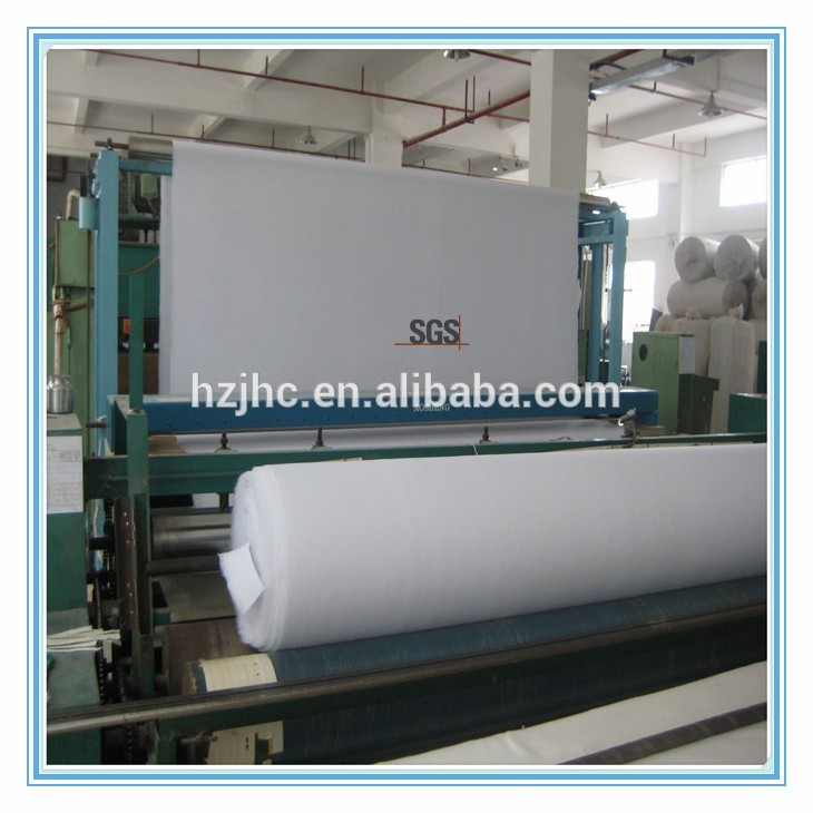 ၁၀၀% polyester အပ်ဖြင့်ထိုးဖောက်ထားသော nonwoven ဖဲများ